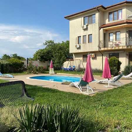 Guest House Golden Flake 4Km From Bolata Beach Bŭlgarevo 외부 사진