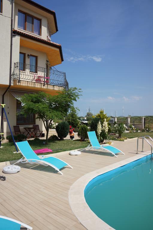 Guest House Golden Flake 4Km From Bolata Beach Bŭlgarevo 외부 사진