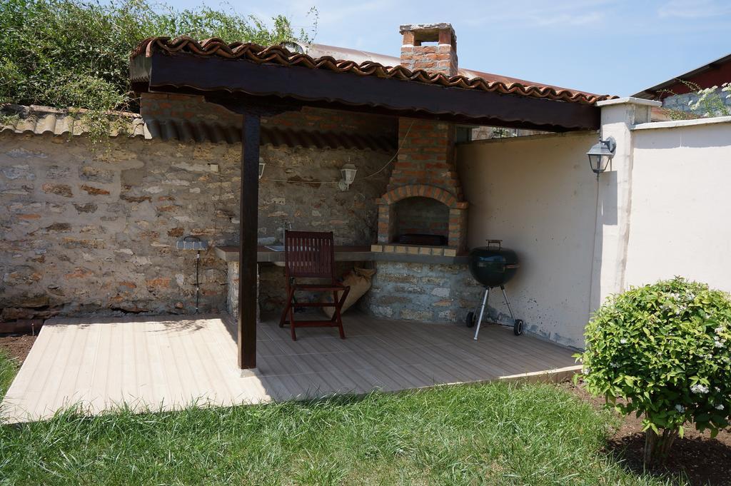 Guest House Golden Flake 4Km From Bolata Beach Bŭlgarevo 외부 사진