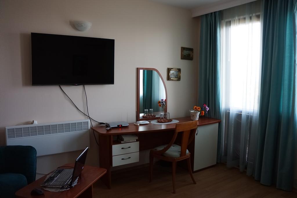 Guest House Golden Flake 4Km From Bolata Beach Bŭlgarevo 외부 사진